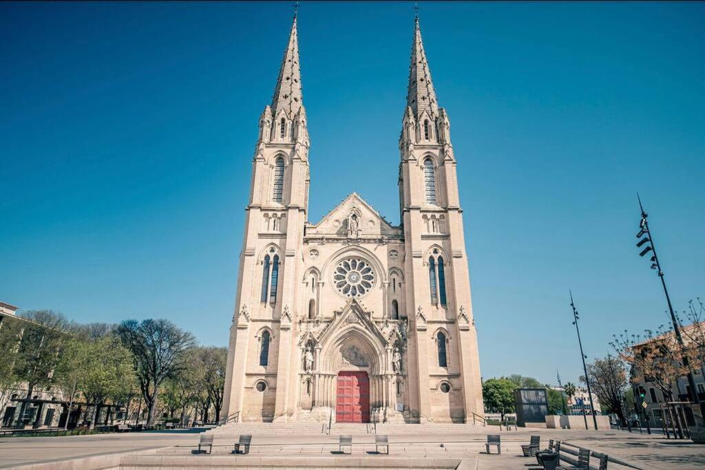 Le Petit Nid - Coeur De Ville - Clim Nîmes Exteriör bild